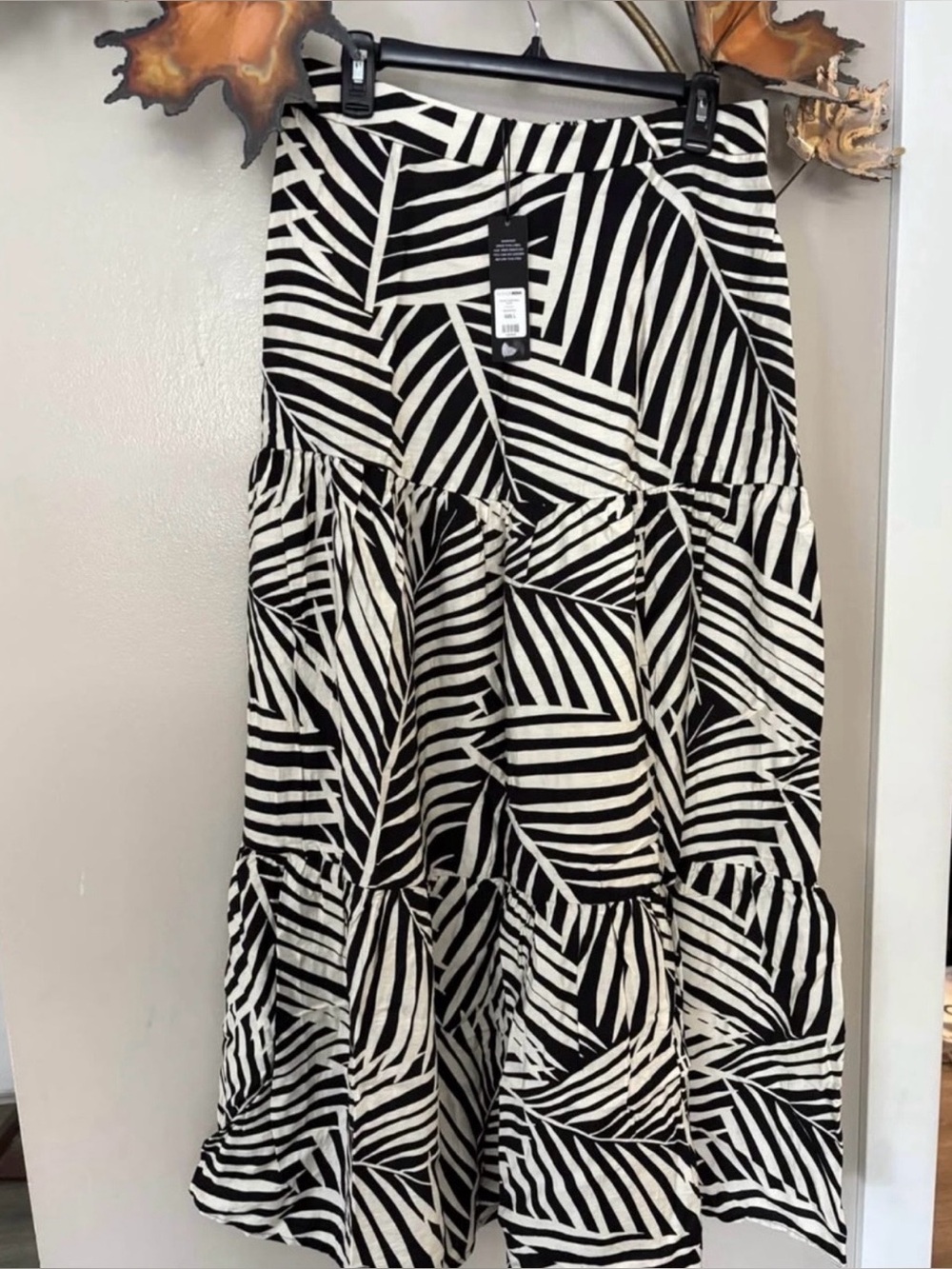 Fashion Nova Black & White Tiered Maxi Skirt